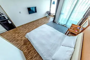 Hotel Pino & Cchio Pension Jeju